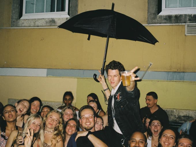 Lisbon Pub Crawl Gallery Image 4