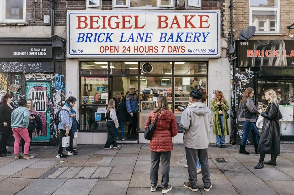 Brick Lane, Shoreditch & Spitalfields Food Tour Gallery Image 2