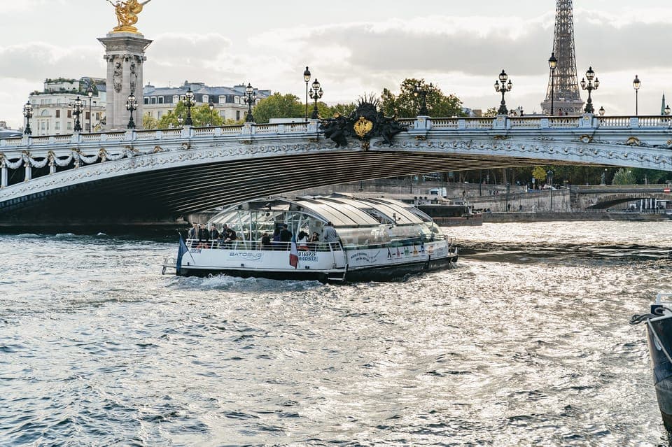 20. Hop-On Hop-Off Seine Cruise Pass with 9 Stops - Image 20