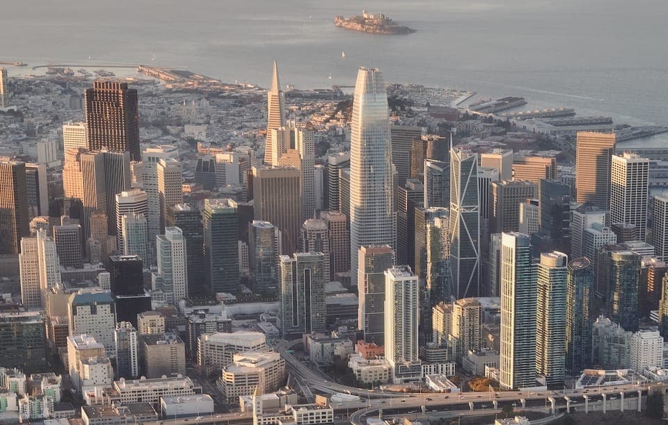 San Francisco Bay Flight over the Golden Gate Bridge Gallery Image 2