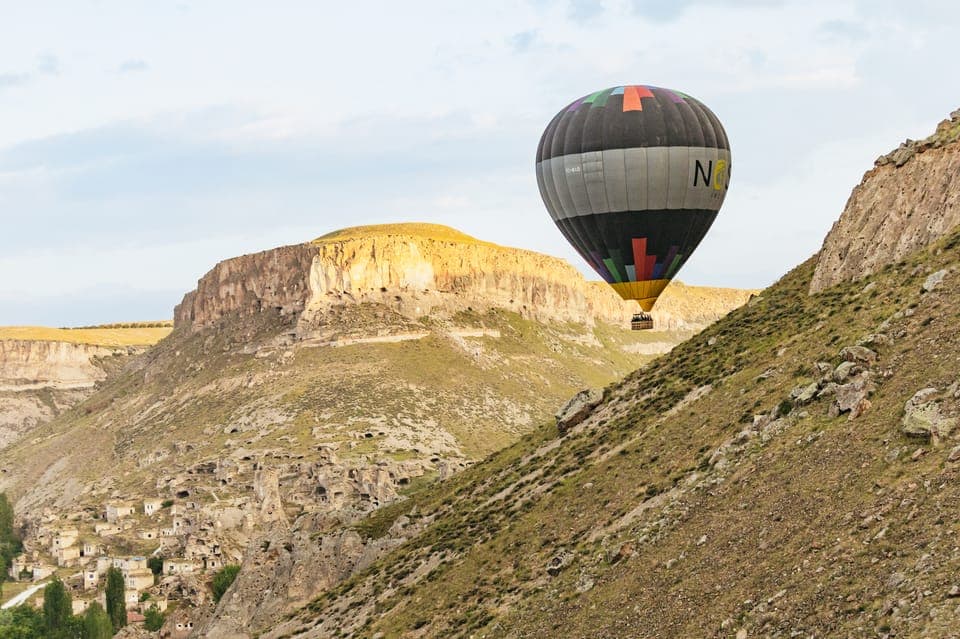 From Istanbul: 3-Day Cappadocia Tour with Balloon Ride Gallery Image 2
