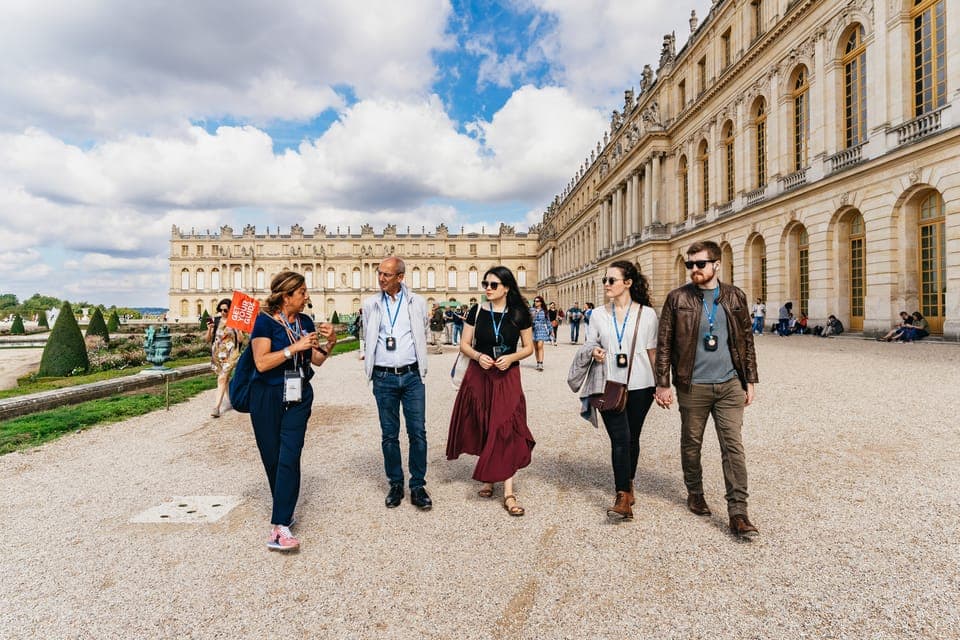 11. Versailles: Skip-the-Line Tour of Palace with Gardens Access - Image 11