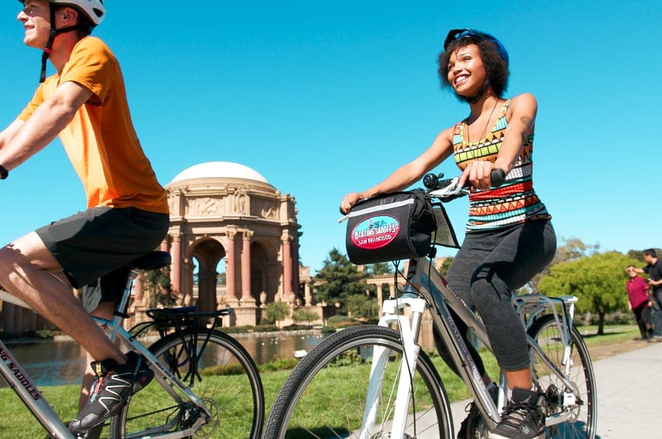 19. Golden Gate Bridge to Sausalito Bike Tour - Image 19