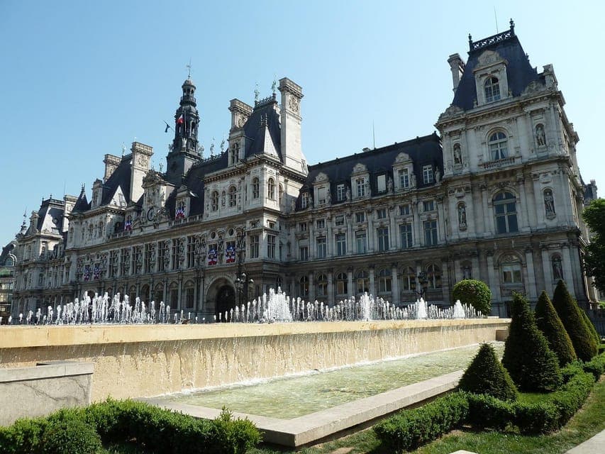 24. Le Marais Highlights Guided Small Group Walking Tour - Image 24