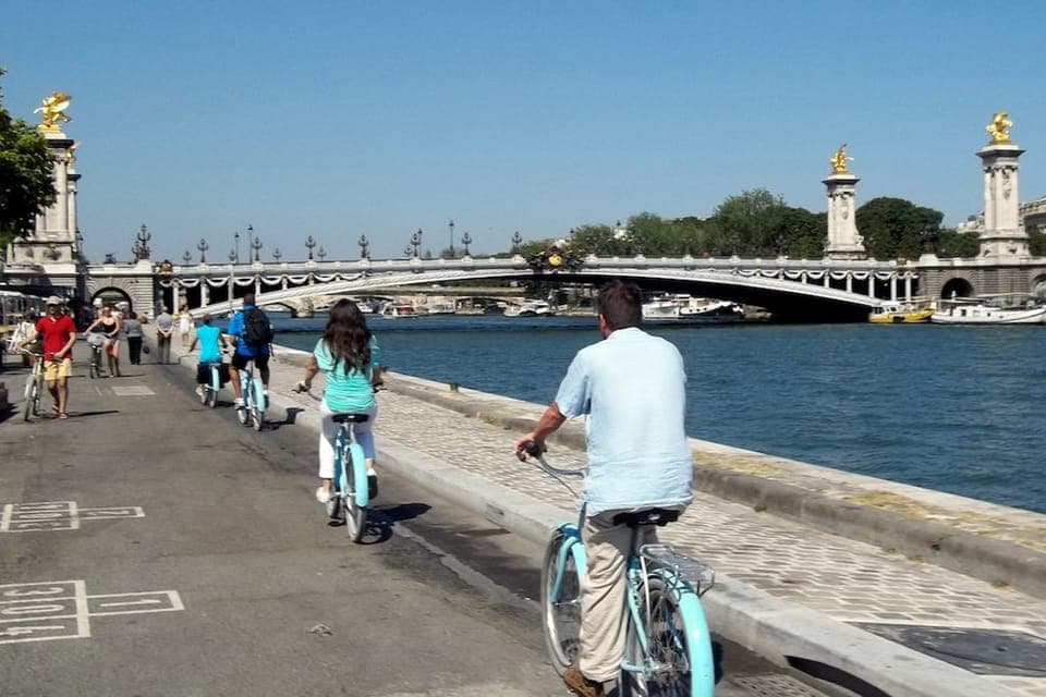 Best of Paris Bike Tour Gallery Image 3