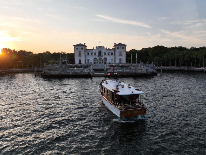 9. Miami Beach: Vizcaya Sunset Cruise Includes Food and Drink - Image 9