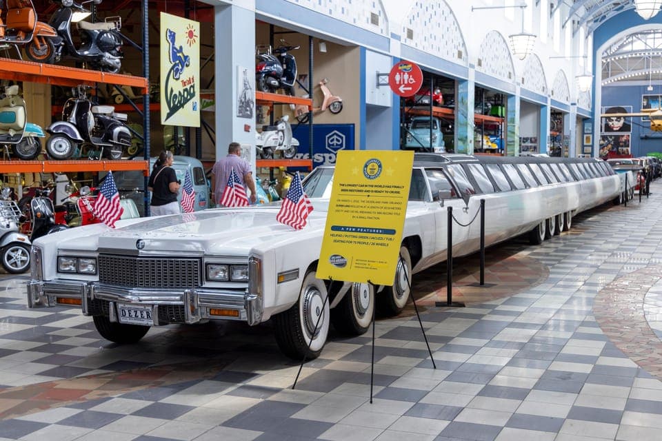Orlando Auto Museum at Dezerland Park Gallery Image 3