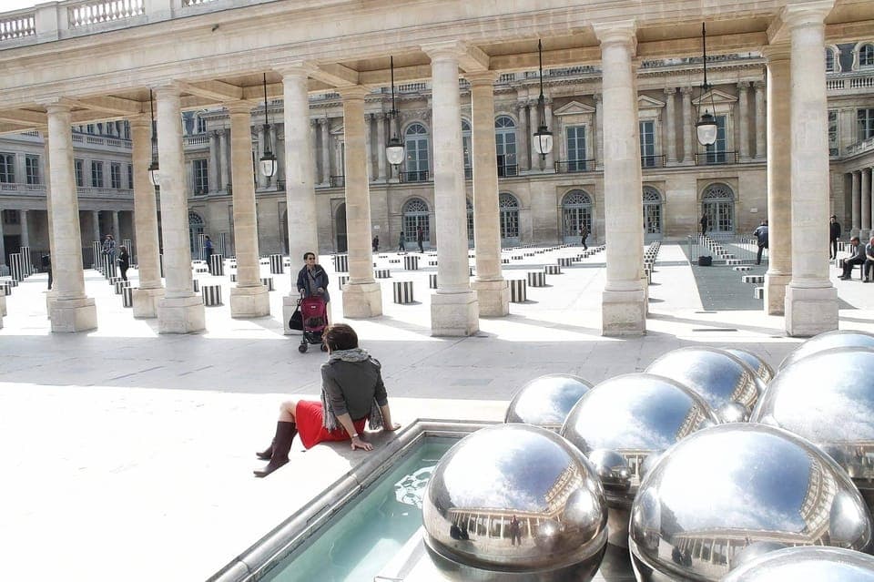 Fashion History Walking Tour in the Heart of Paris Gallery Image 2
