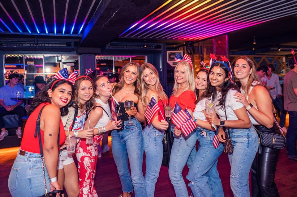 4 Soho Nightclubs Crawl Gallery Image 4