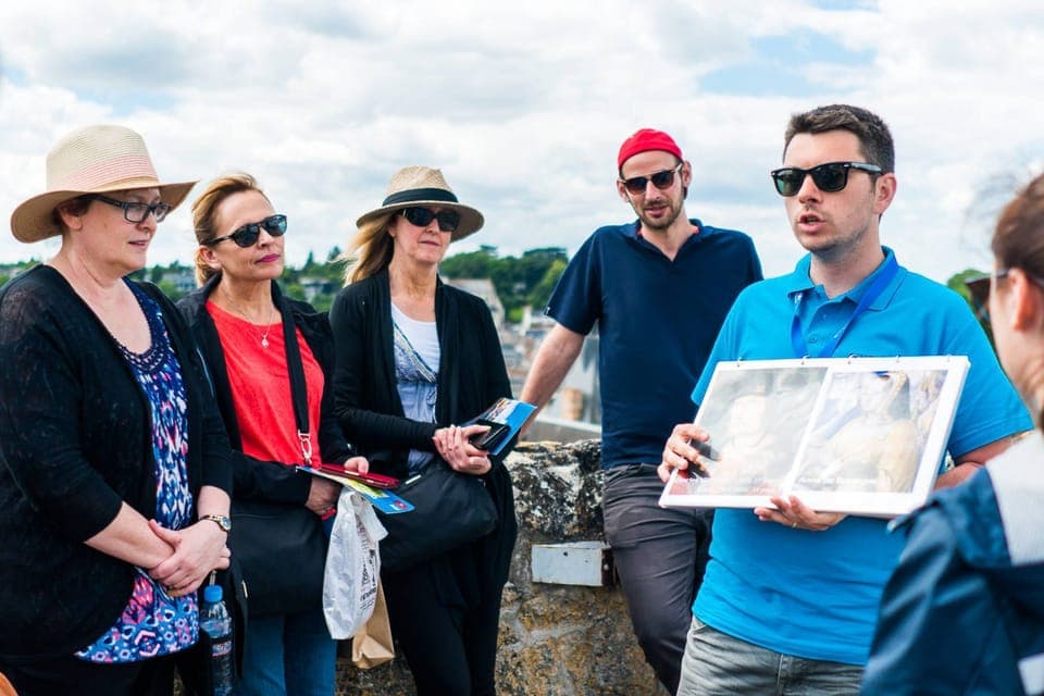 From Paris: Small-Group Loire Valley Castles Full-Day Tour - Image NaN