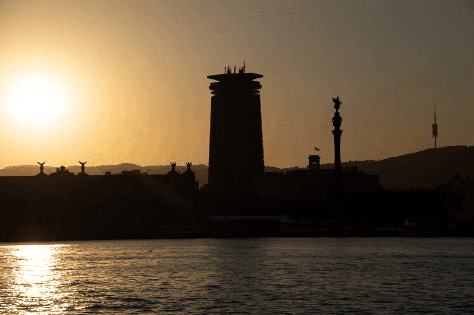 Private Romantic Sailing Tour with Drinks Gallery Image 4