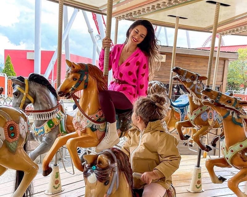 Istanbul: Vialand Theme Park Tickets with Package Options Gallery Image 4
