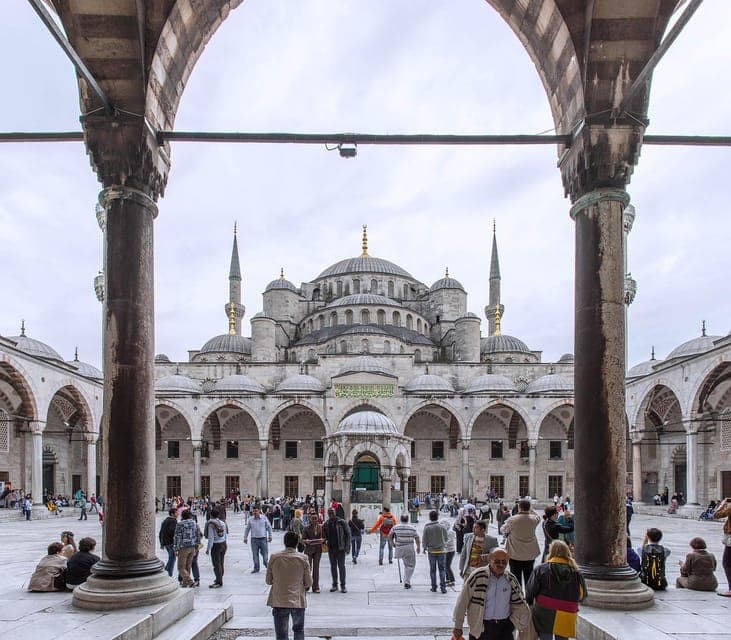Istanbul Walking Tour: Discovering Old Town Gallery Image 4