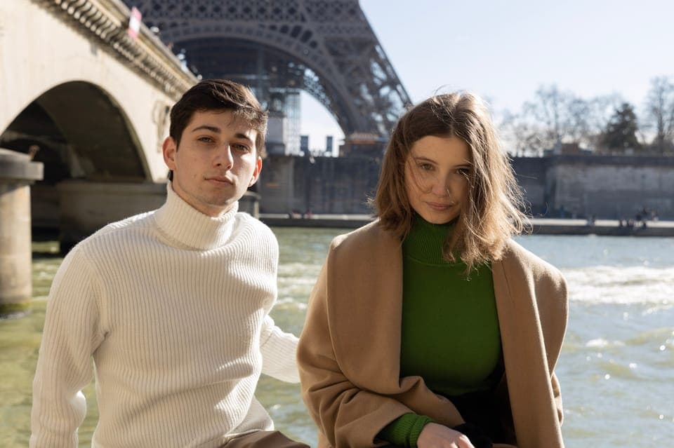 Eiffel Area Private Photoshoot Gallery Image 3