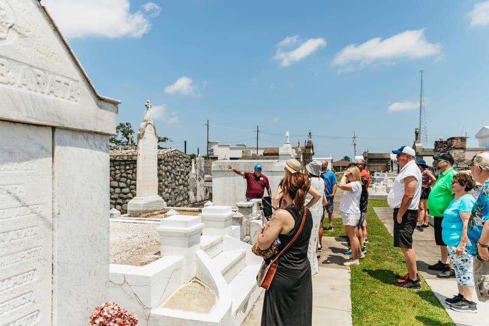Cemetery Tour Gallery Image 4