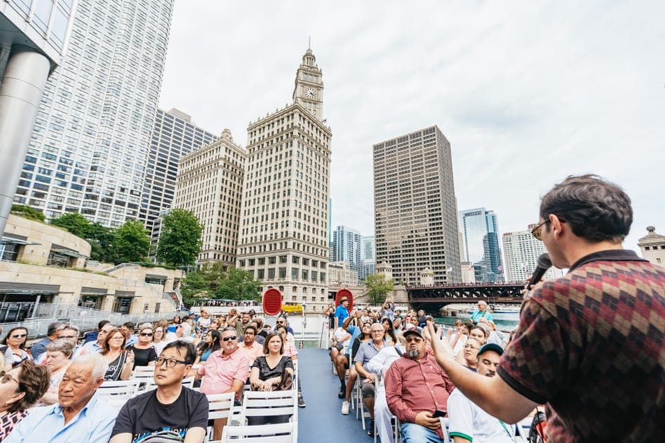 10. 1.5-Hour Lake and River Architecture Cruise - Image 10