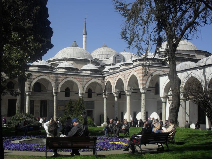 Istanbul: Half-Day Tour with Topkapi Palace Gallery Image 1