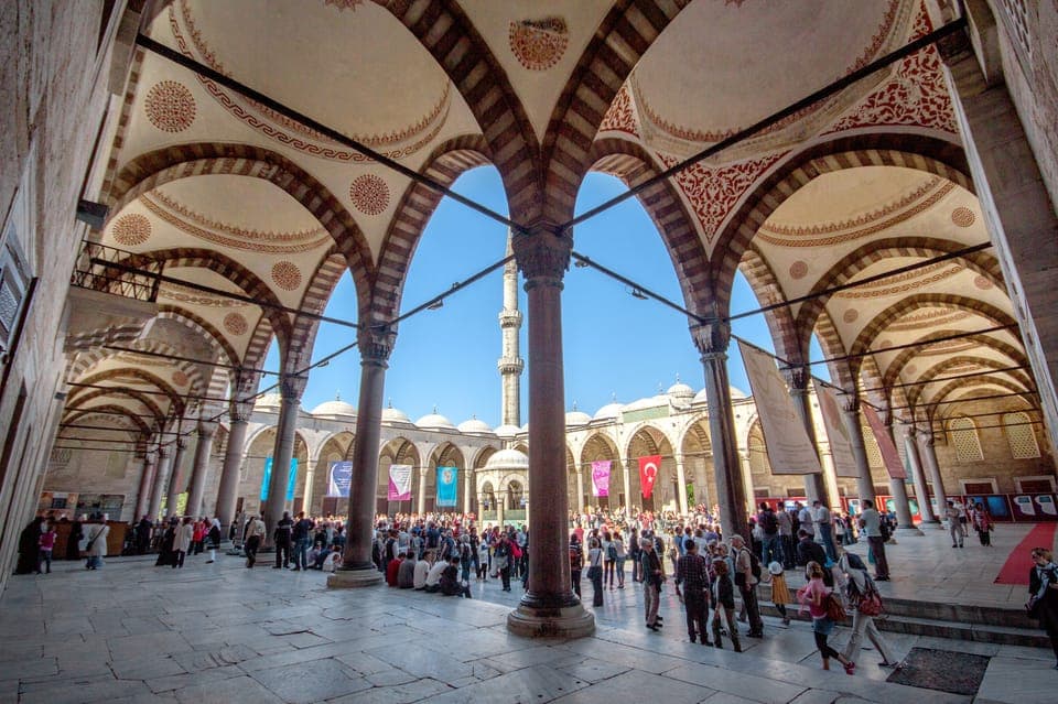 Istanbul Highlights Small-Group Walking Guided Tour Gallery Image 1