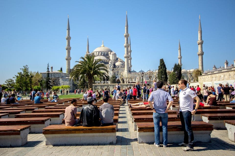 Istanbul Highlights Small-Group Walking Guided Tour Gallery Image 4