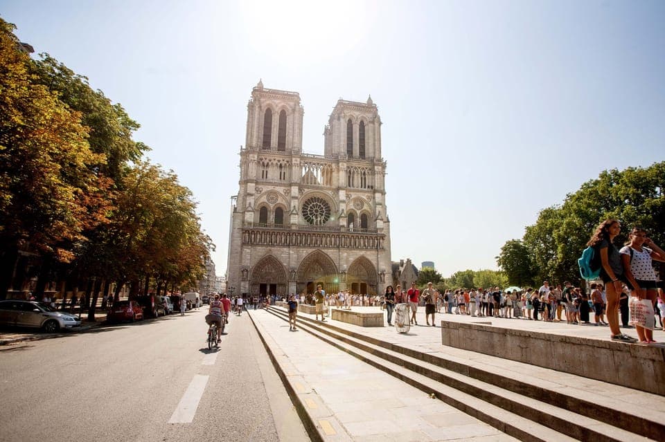 Electric Bike Tour of Paris’ Hidden Gems Gallery Image 2