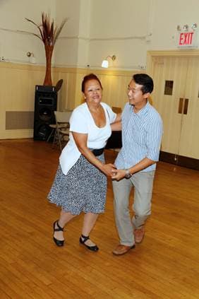 Harlem Swing Dance History Stroll and Dance Class Gallery Image 1