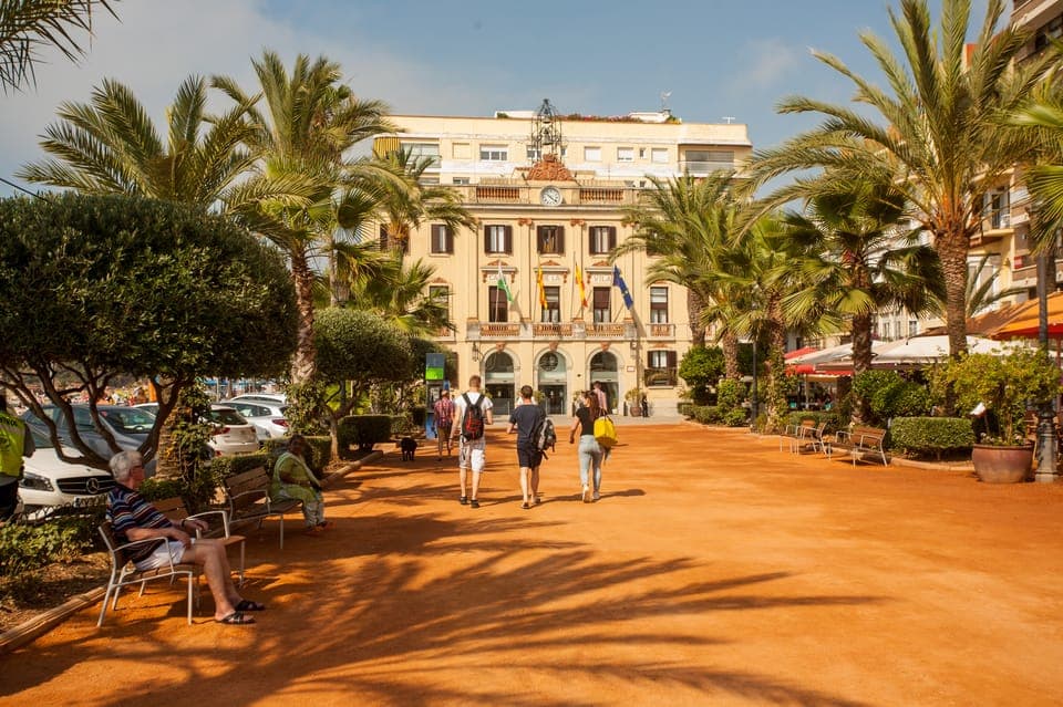 From Barcelona: Costa Brava Day Tour with Boat Trip Gallery Image 4