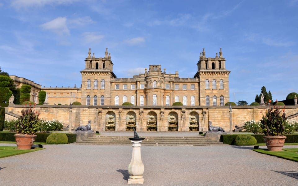 Blenheim Palace & the Cotswolds Tour with Tea Gallery Image 2