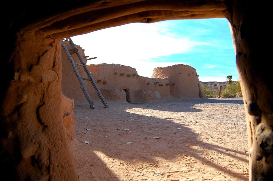 From Las Vegas: Valley of Fire Tour Gallery Image 4