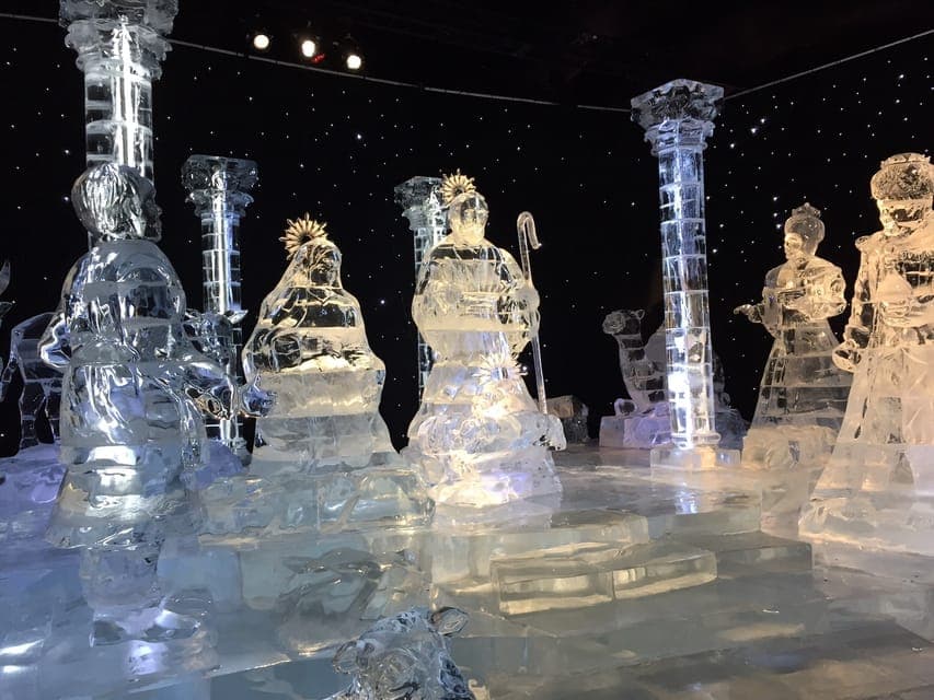 Snow, Ice & Gingerbread - Holiday Celebrations Orlando! Gallery Image 3