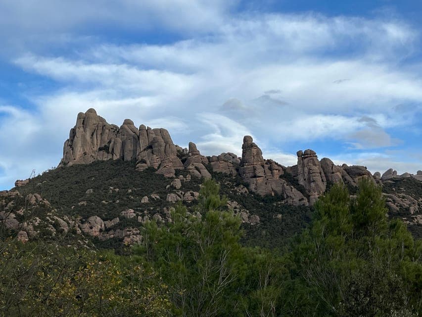 Montserrat Afternoon tour with boys choir and cable car Gallery Image 3