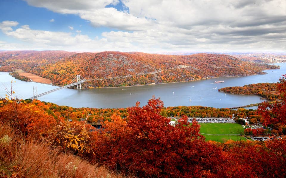 2. Hudson Valley Fall Foliage Shared Helicopter Tour - Image 2