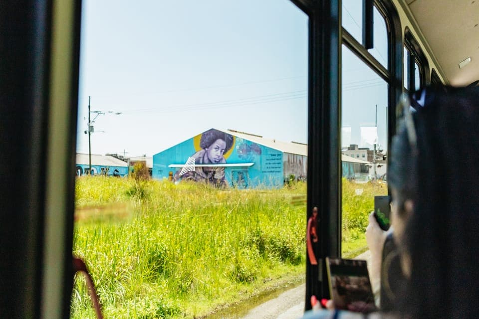 46. Sightseeing Bus Tour - Image 46