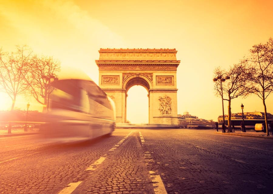 Orly Airport Shared Shuttle Transfer Service Gallery Image 4