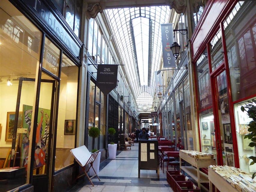 2-Hour Passages Private City Tour in German Gallery Image 2
