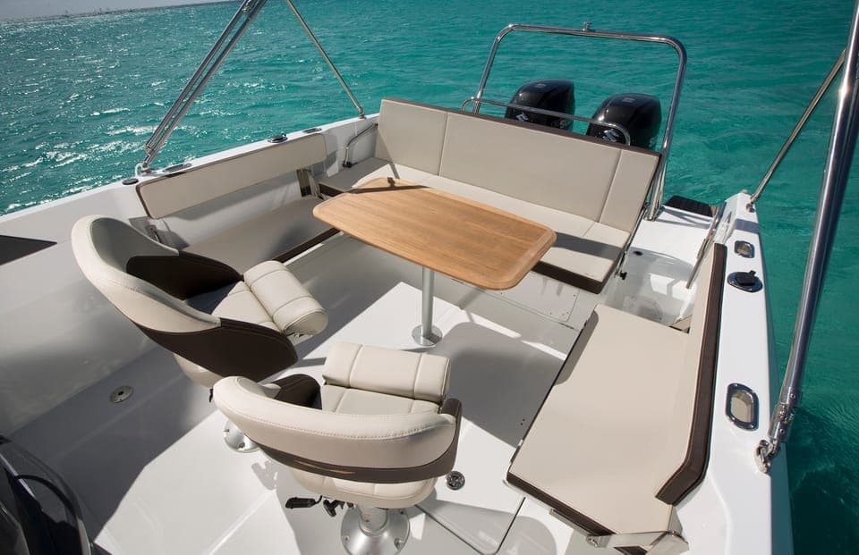 Marina Sightseeing and Swimming Cruise Gallery Image 3