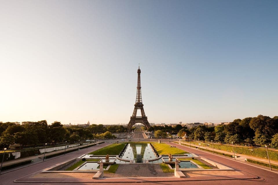 19. Welcome to Paris Day Trip from London via Train - Image 19