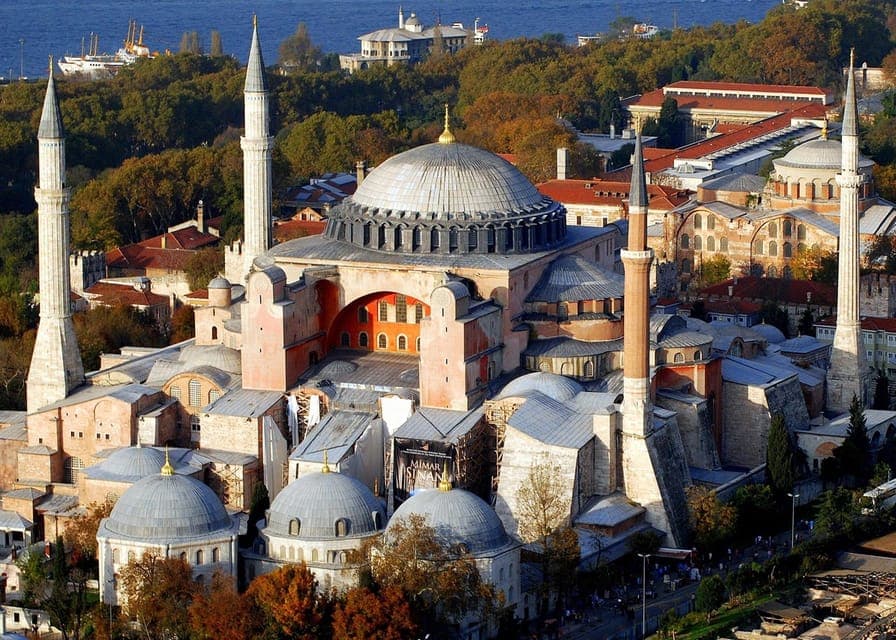 Istanbul: Secret Treasures Skip-The-Line Tour with Lunch Gallery Image 1