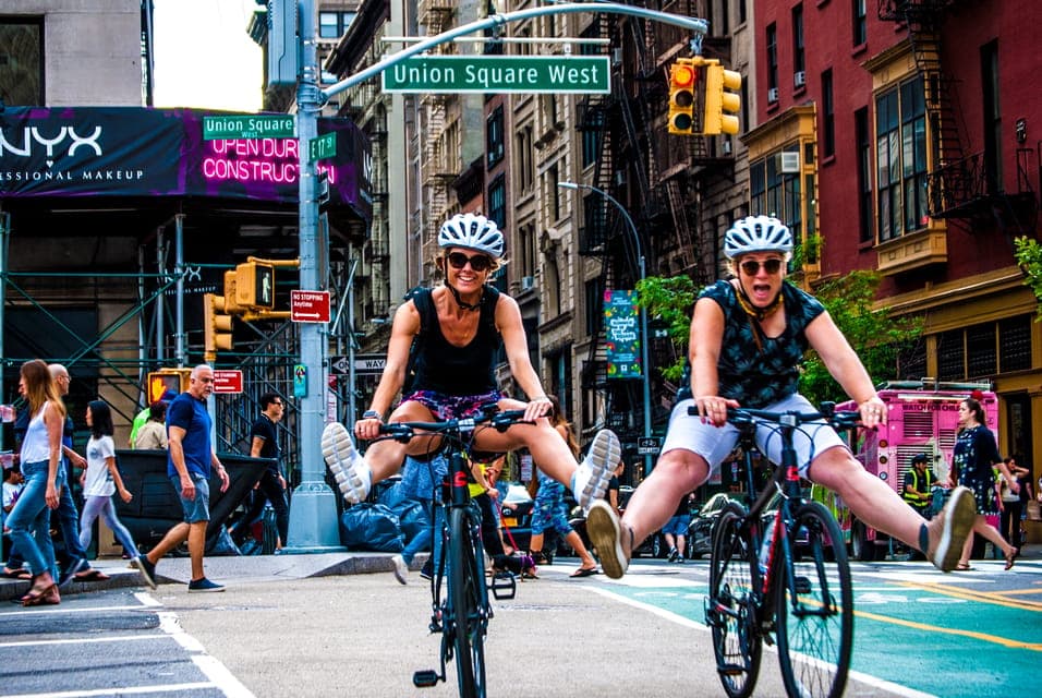 23. Brooklyn: Sightseeing Bike Tour with Local Guide - Image 23