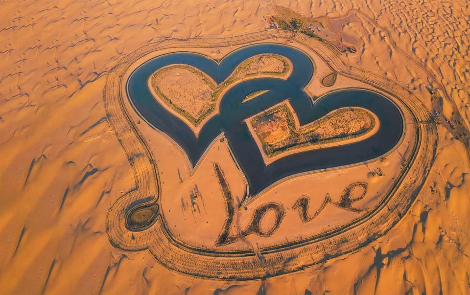 Sunrise Hot Air Balloon Tour with E-Certificate Gallery Image 3