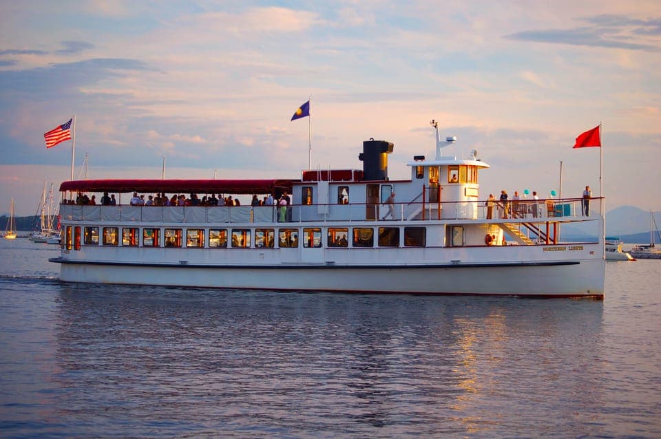 Harbor Sunset Yacht Cruise Gallery Image 4
