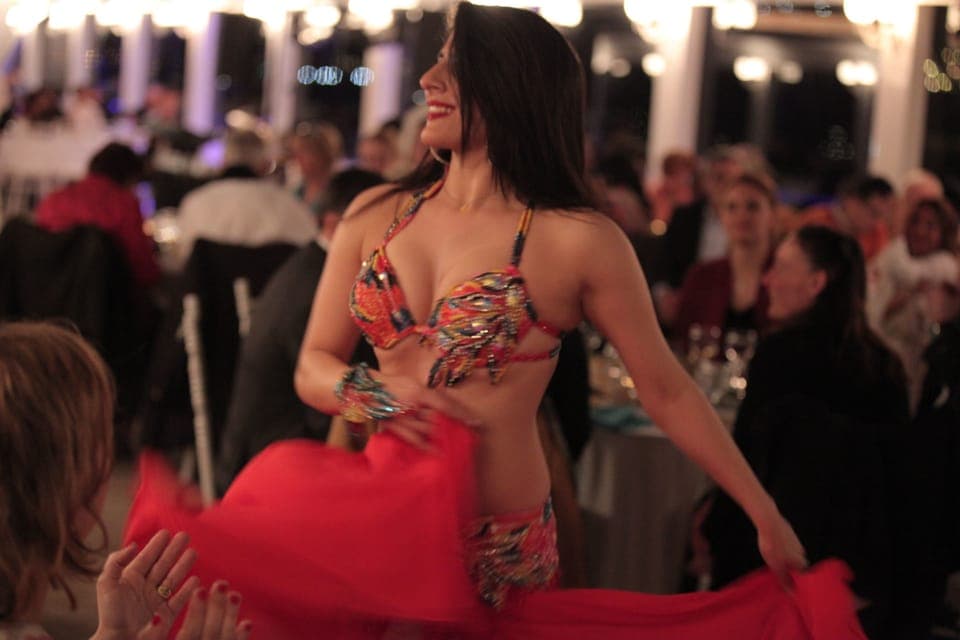 Bosphorus: Dinner Cruise with Live Performances Experience - Image NaN