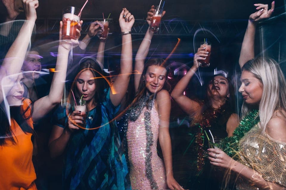 8. Bachelorette Party Bus Club Crawl - Image 8