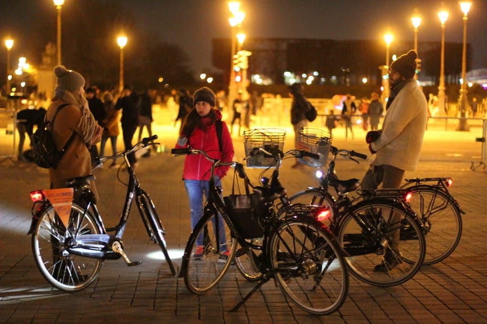 Paris By Night: 3-Hour Guided Bike Tour Gallery Image 3