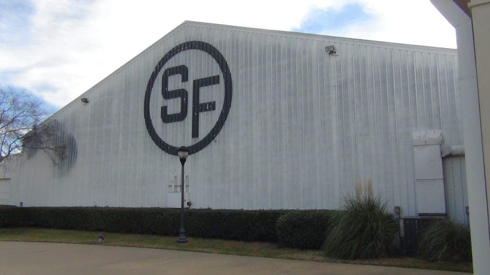 Southfork Ranch, Dallas Highlights, and JFK Tour Gallery Image 1
