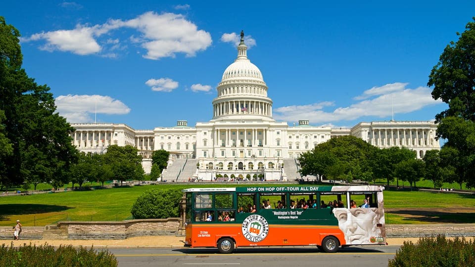 15. Washington, DC: Old Town Hop-On Hop-Off Trolley City Tour - Image 15