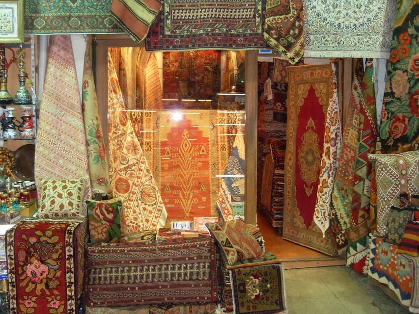 Istanbul: Grand Bazaar Shopping Experience with a Local Gallery Image 2
