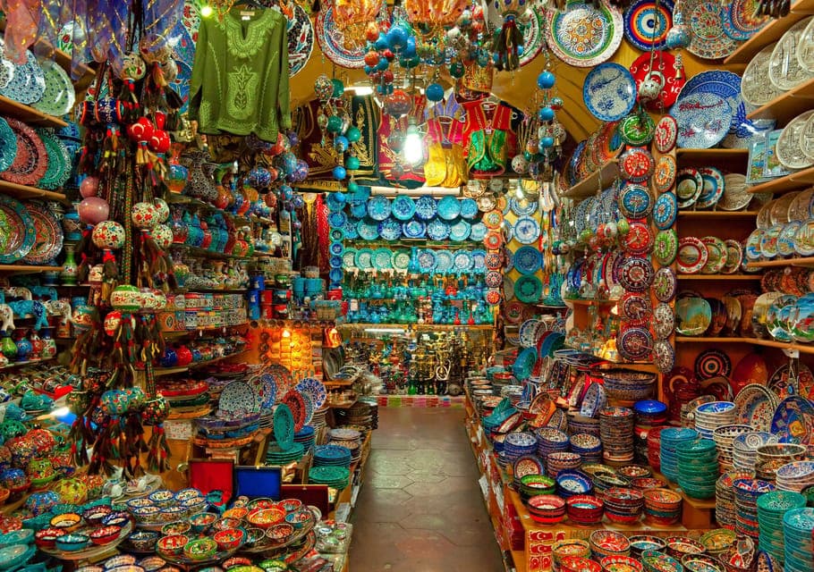 Istanbul: Grand Bazaar Shopping Experience with a Local Gallery Image 3