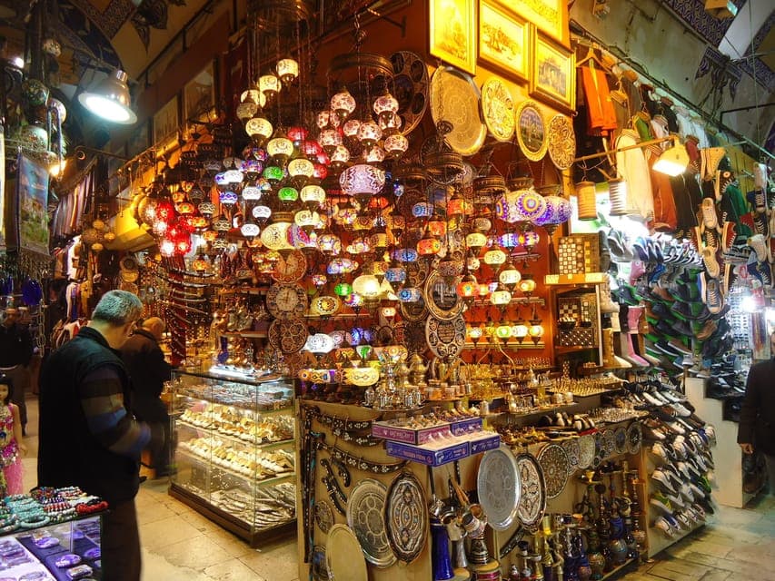 Istanbul: Grand Bazaar Shopping Experience with a Local Gallery Image 4