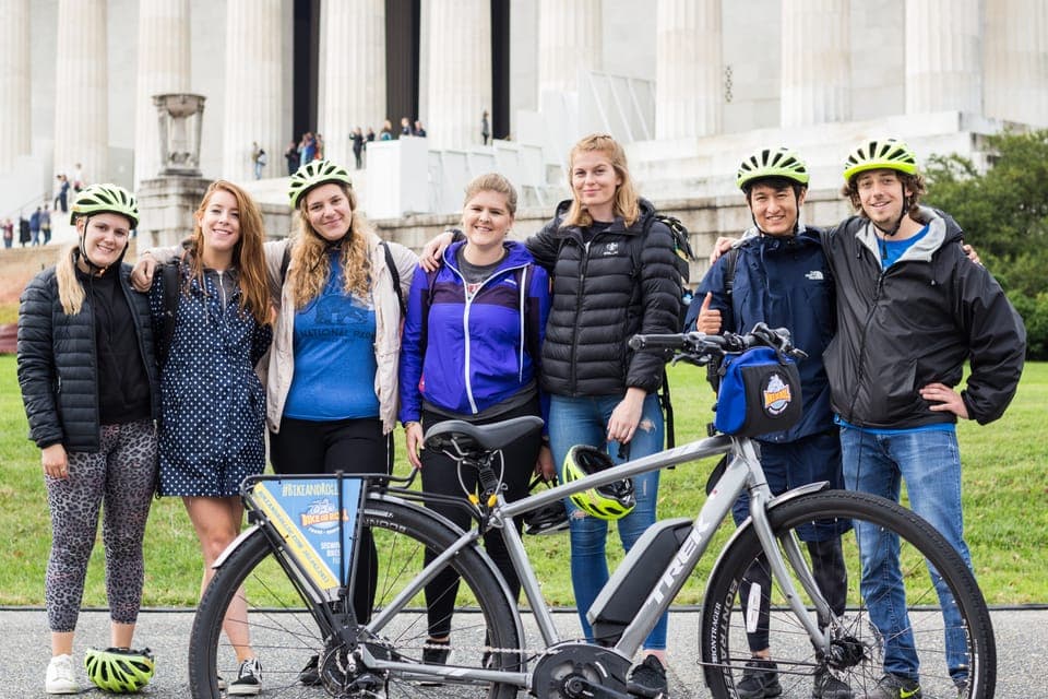 Washington DC: E-Bike Tour of the National Mall Gallery Image 4