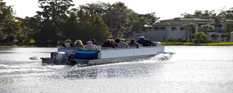 Half-Day Sightseeing Tour + Eat & Play Savings Card Gallery Image 3
